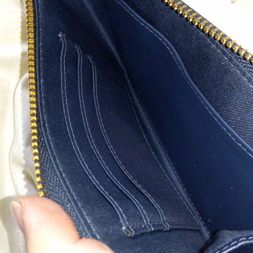 Fossil Vibes Corner Zip Wallet / Passport Rfid - image 5